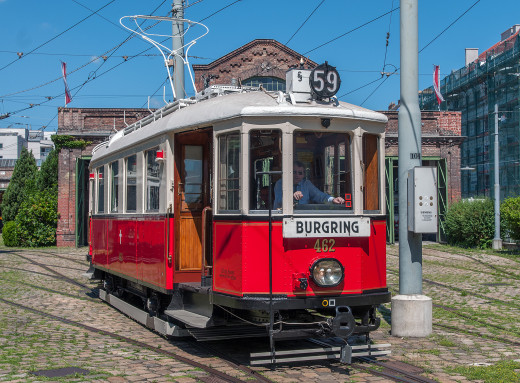 895665 (a): :2048x1508